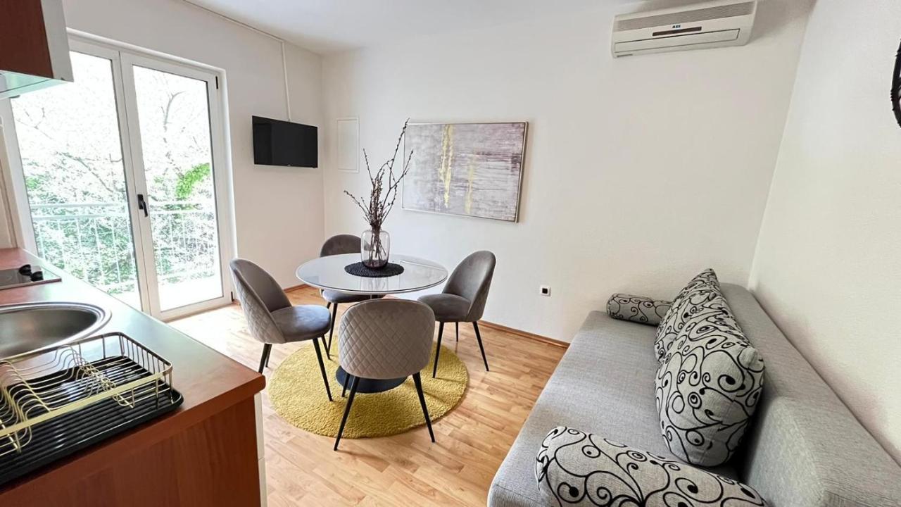 Guesthouse Civljak 巴什卡沃达 外观 照片
